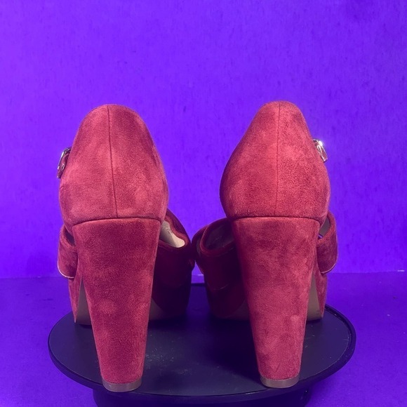 Linea‎ Paolo Red Suede Criss-Cross Ankle Strap Sandals Women's Size 7.5-NEW - Picture 5 of 10